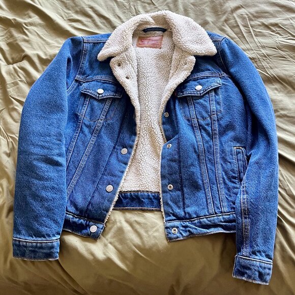 Levi's Fleece Lined Denim Jacket - Picture 1 of 3